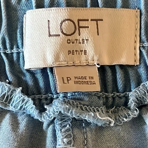 Ann Taylor LOFT Lyocell wide leg Crop Pants Size Large Petite - Picture 6 of 7